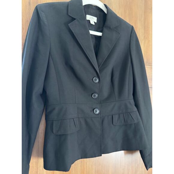 LOFT Women's 3 Button Blazer Black Size 4 Professional Work Wear Jacket Suit - Picture 2 of 7